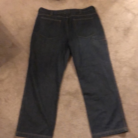 Duluth Trading Company Women’s wide leg jeans - Picture 6 of 9